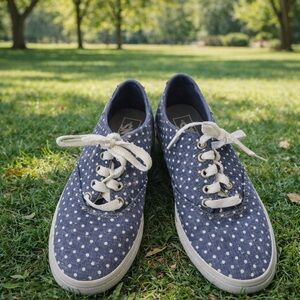 Vans Women's Blue Polka Dot Canvas Sneakers
